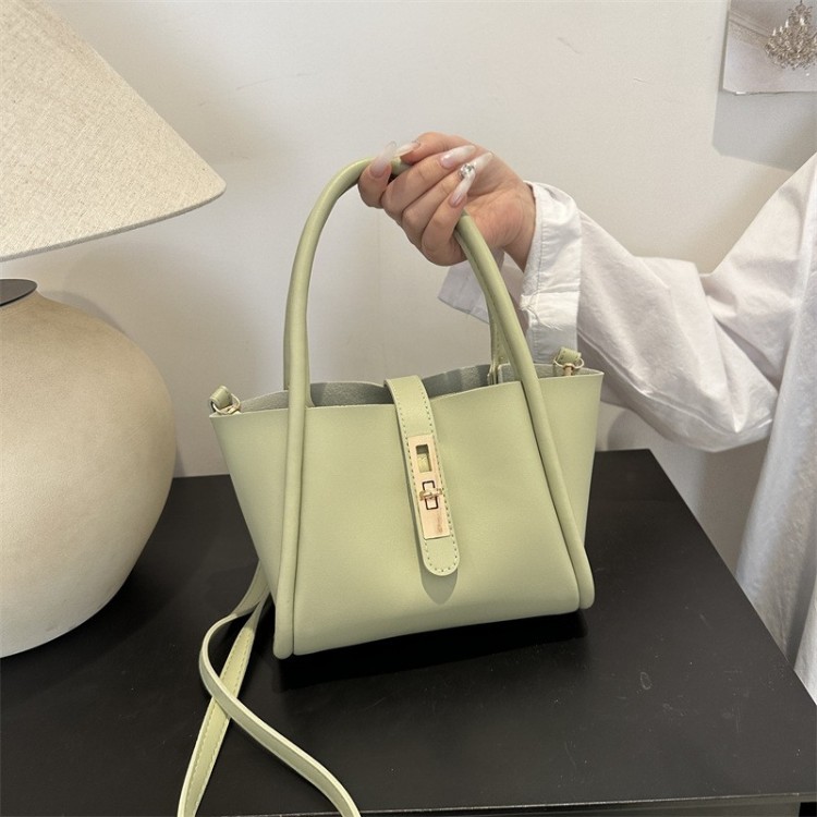 Sac à main vert