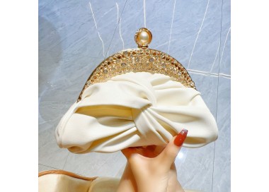 Un sac soirée élégant et tendance _blanc